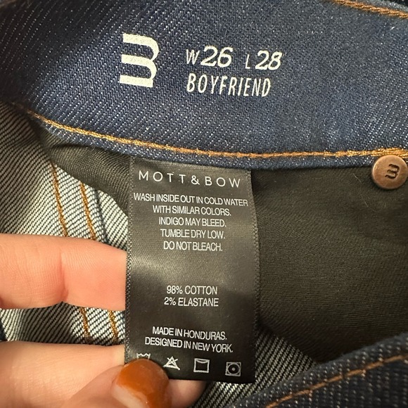 Mott & Bow Boyfriend Straight Jeans Womens Size 26x28 Dark Wash Classic - Picture 6 of 6